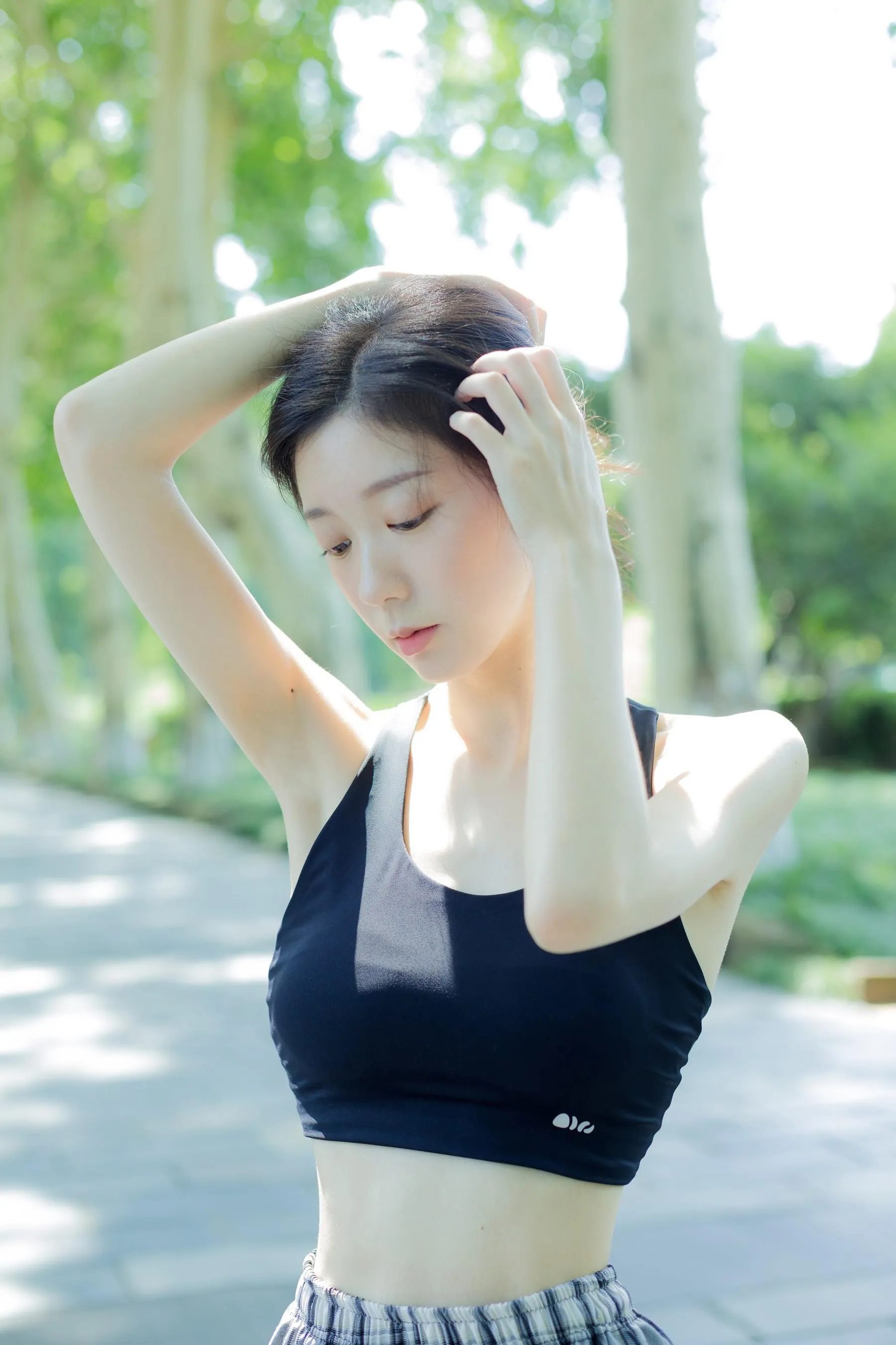 [YITUYU艺图语]2022.09.08 晨练日 饲猫少女- [27P]插图3